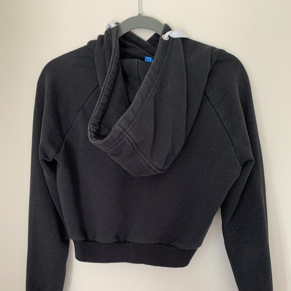 Adidas black cropped hoodie - Picture 2 of 2